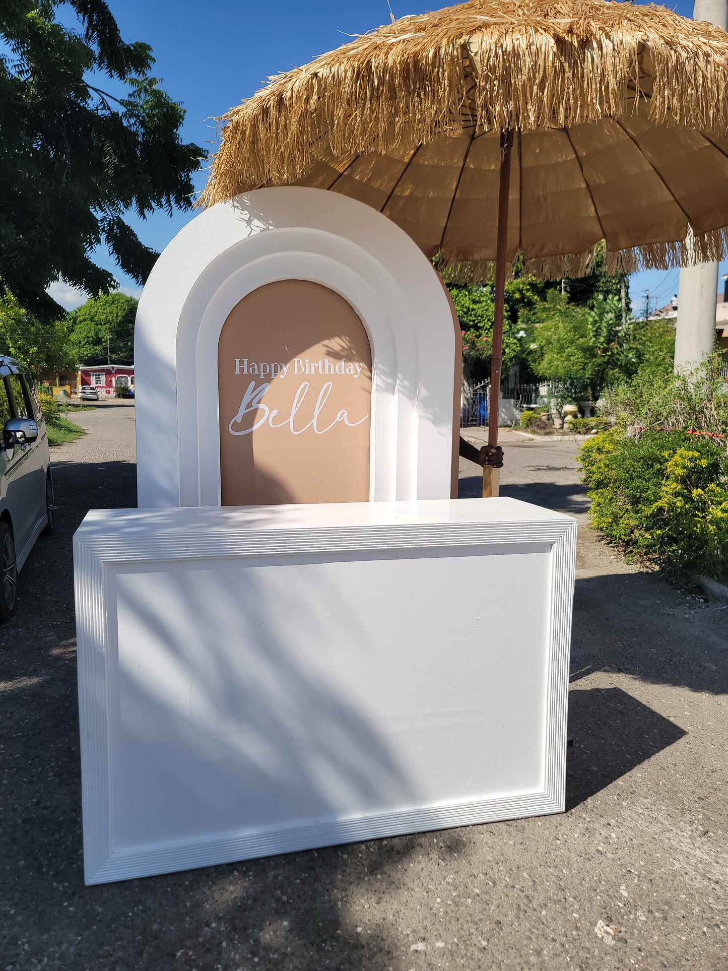 Umbrella Bar