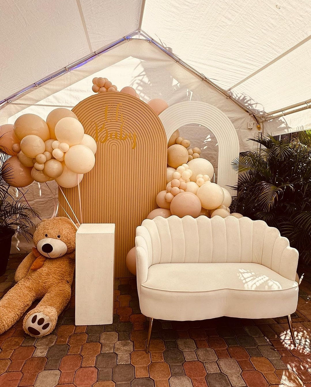 Rose Arm Loveseat