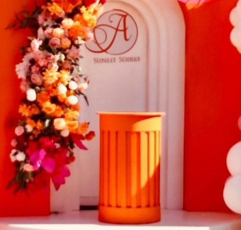 Aria Cake Table