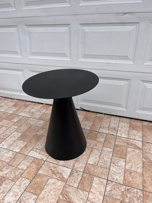 Onyx Accent Table