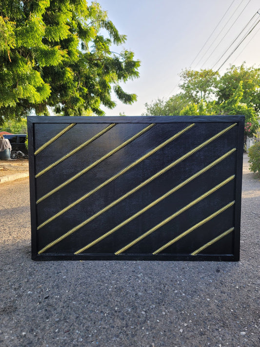 Black+Gold Bar Counter