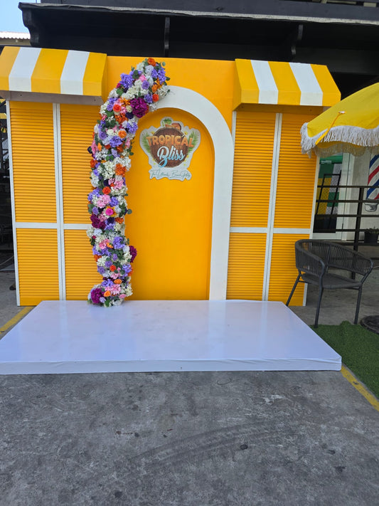 Pop-Up Shop