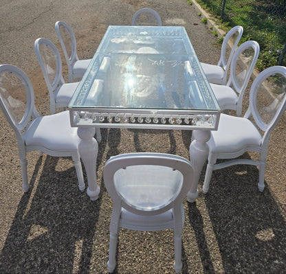 Sincere Dinner Table Set