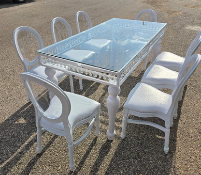 Sincere Dinner Table Set