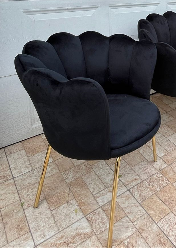 Rose Arm Black Sofa
